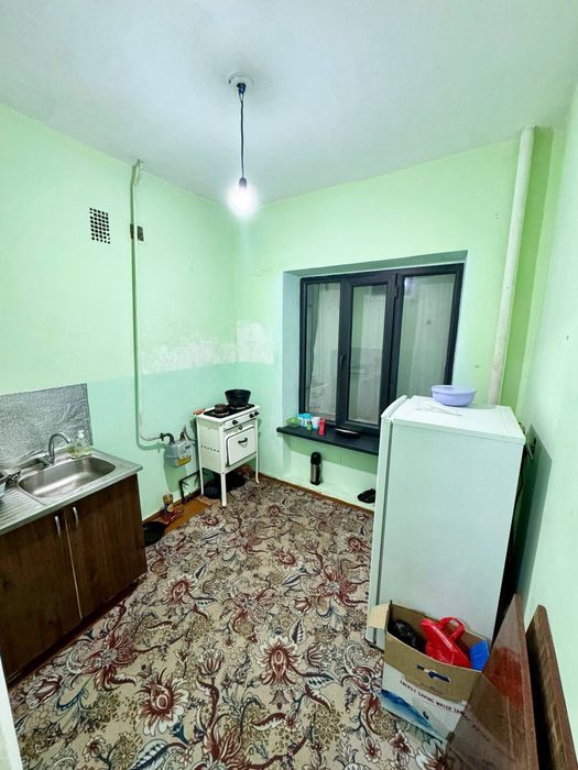 Прадаётся 1х 9микрарайоне 1этаж кирпичный дом можно через банк