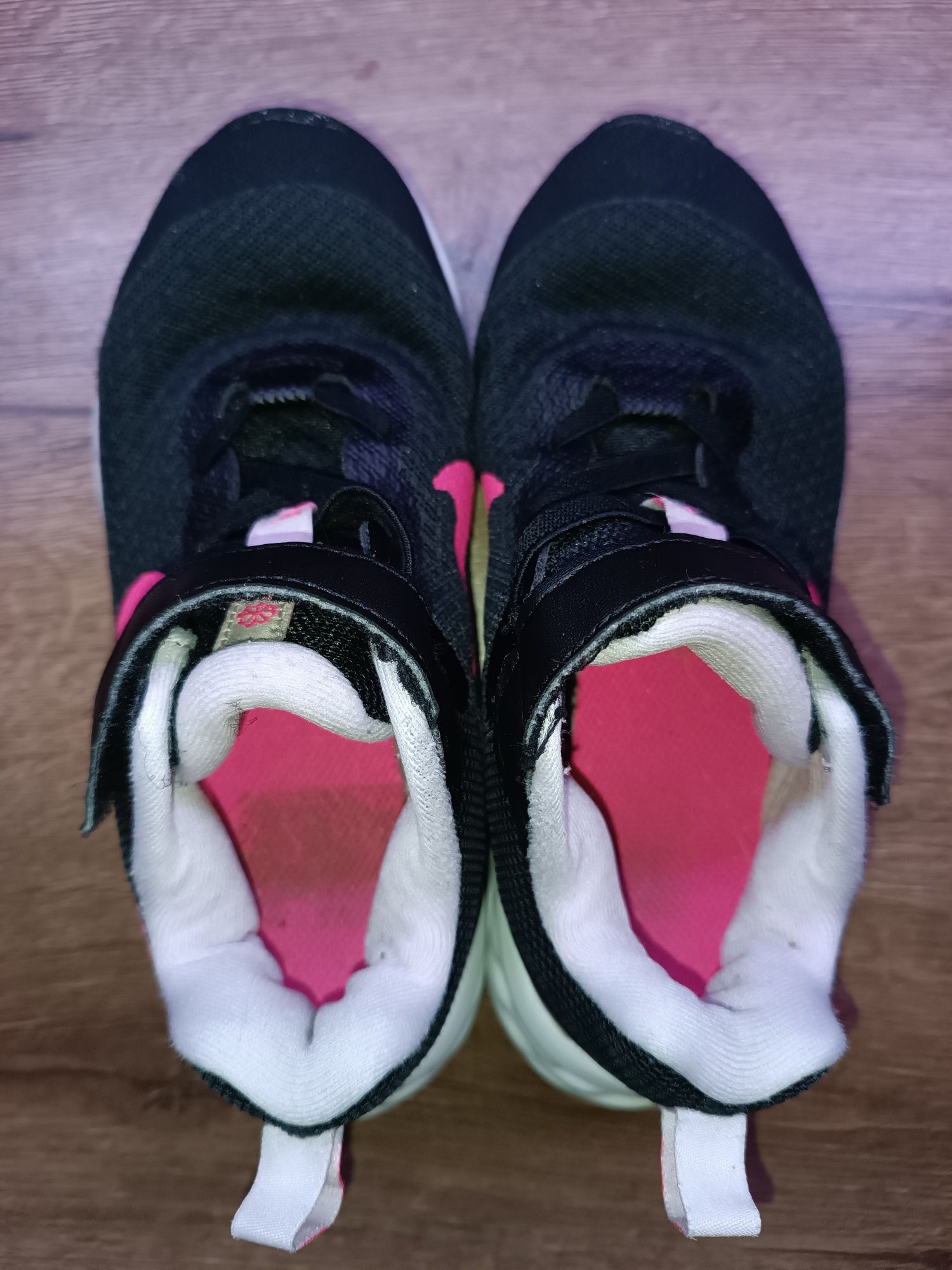 Маратонки Nike 30 номер