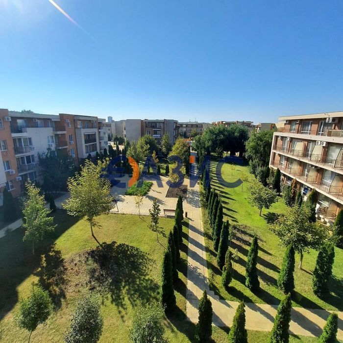 Продава се Двустаен апартамент в к.к. Слънчев бряг - 63 кв.м за 1127 €/кв.м - Снимка #2