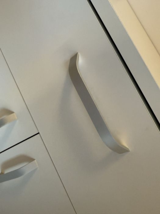 Cuier alb din pal cu MDF