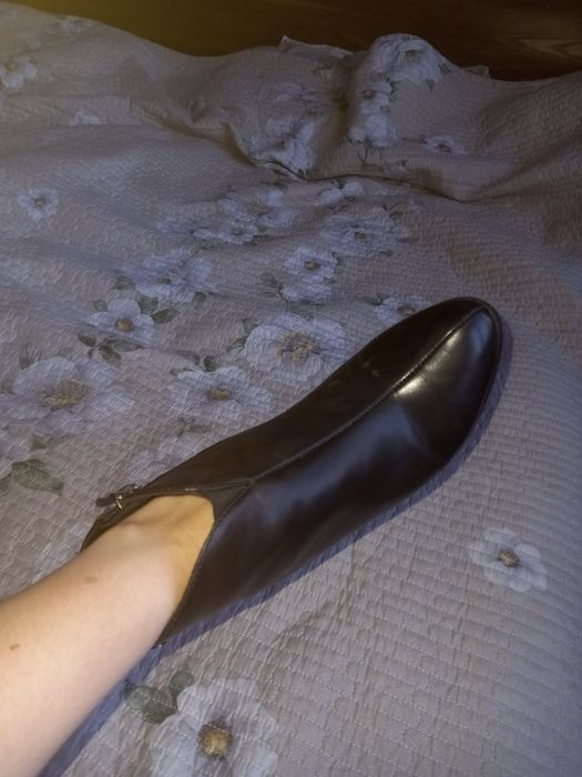 Продам новую обувь