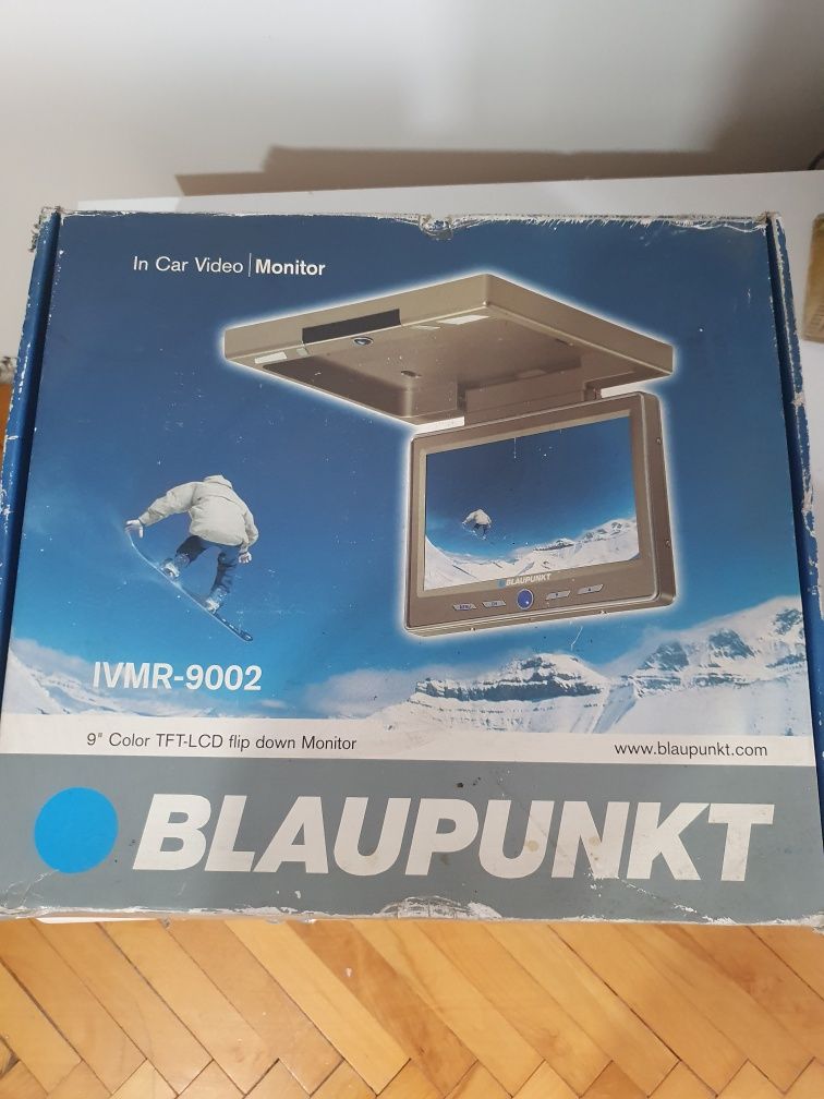 Monitor auto blaupunkt pe tavan