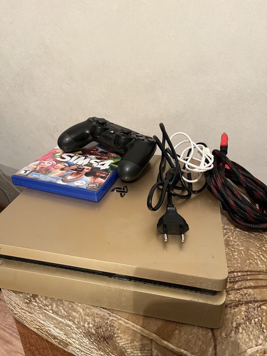 Продам Playstation 4