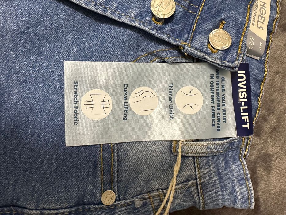 Fustă-short elegantă din denim