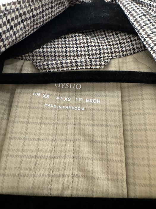 Jeacheta Oysho impermeabila xs