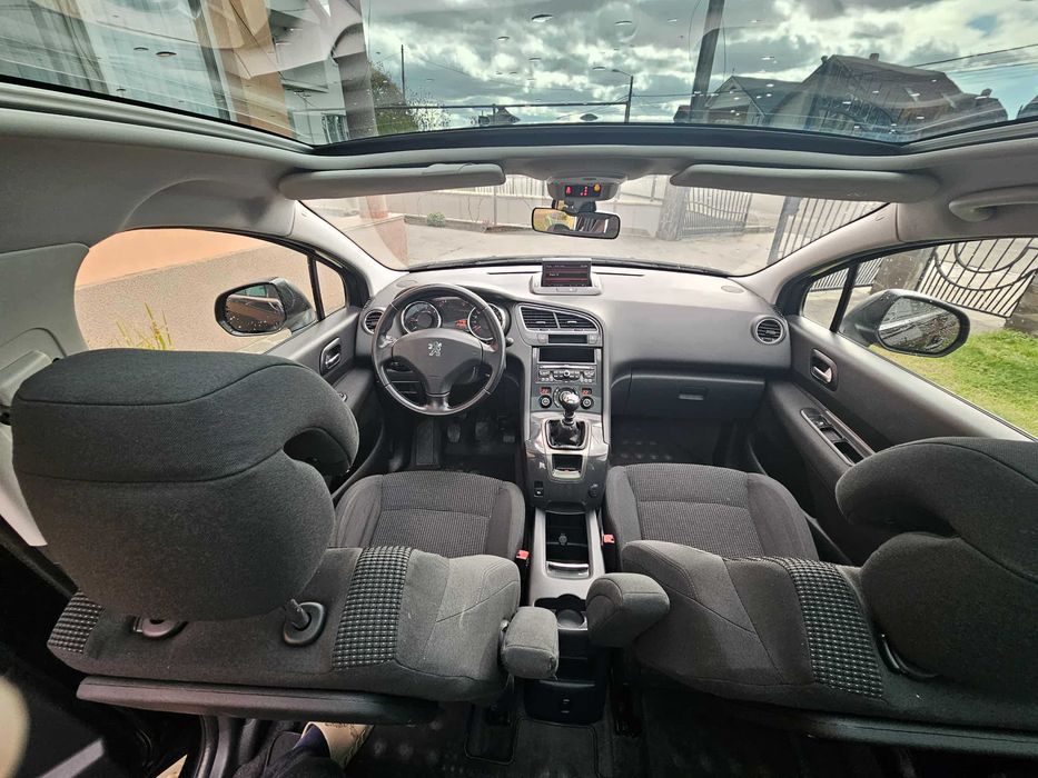 Peugeot 5008 1.6 HDI 2012