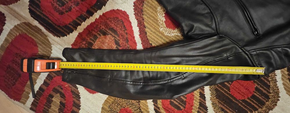 Geaca de piele moto noua.