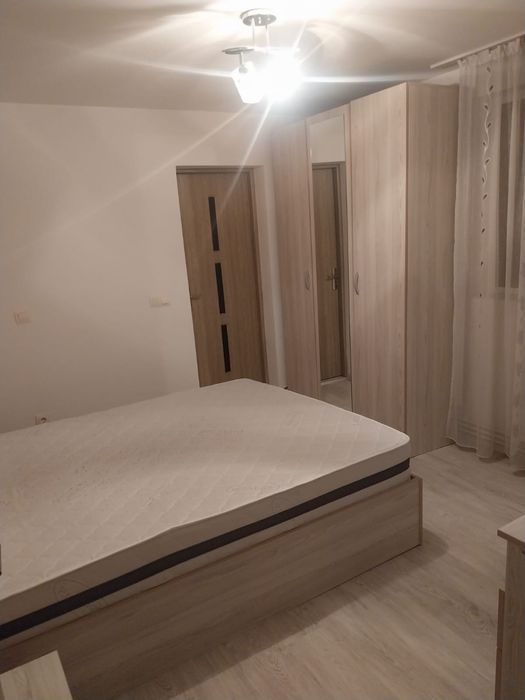 Apartament de vanzare / inchiriere