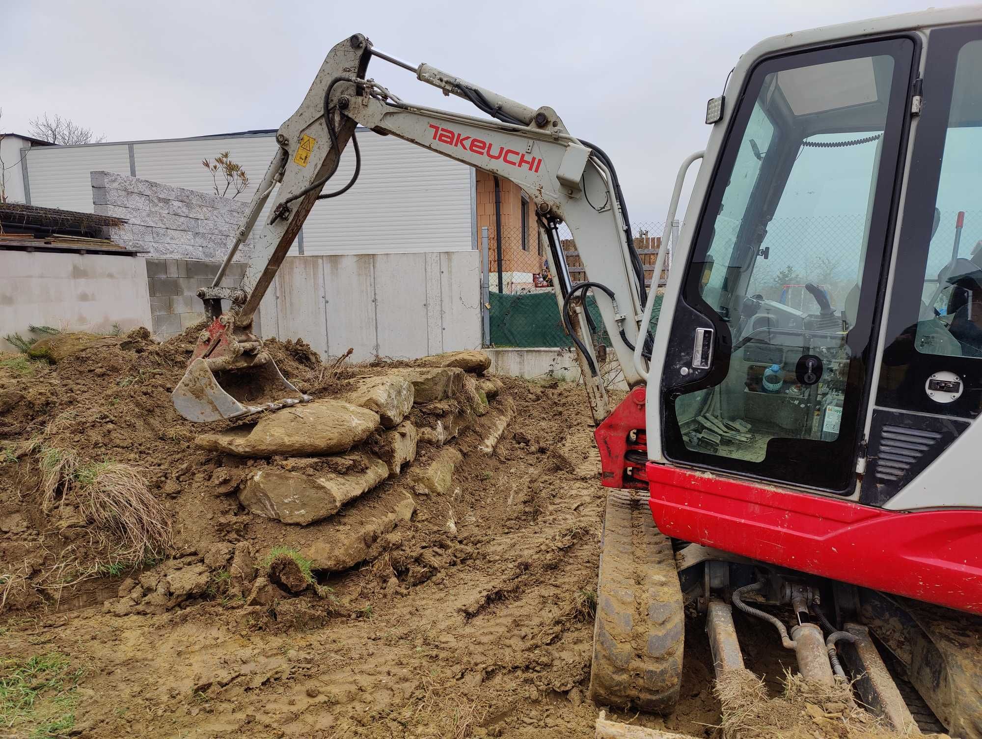 Excavator Takeuchi TB 228