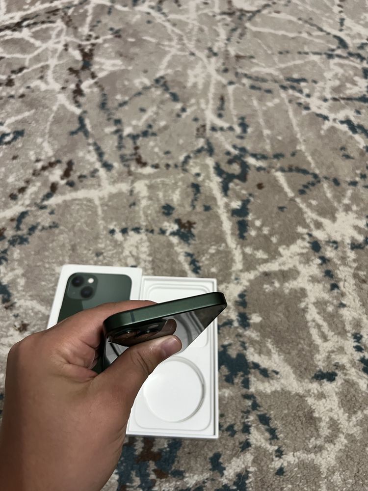 iphone 13 sotiladi