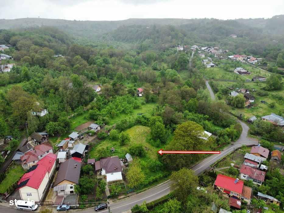 Teren 1788 mp Olteni, jud. Prahova - zona de deal, langa padure