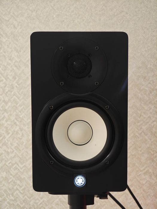 Мониторы Yamaha HS5 2шт