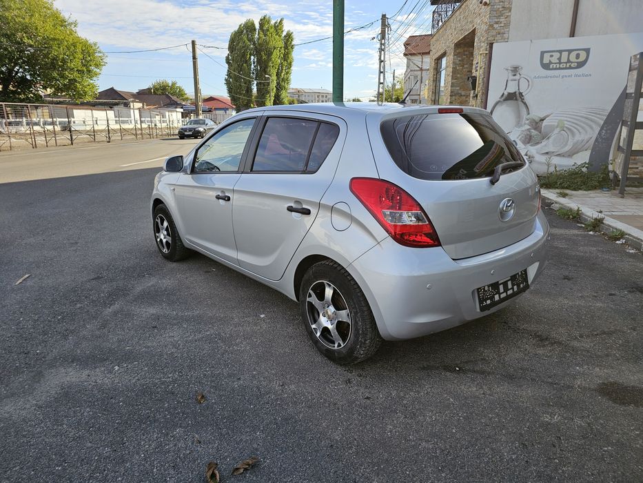Hyundai i20 1.2 benzina E5  GPL 2011
