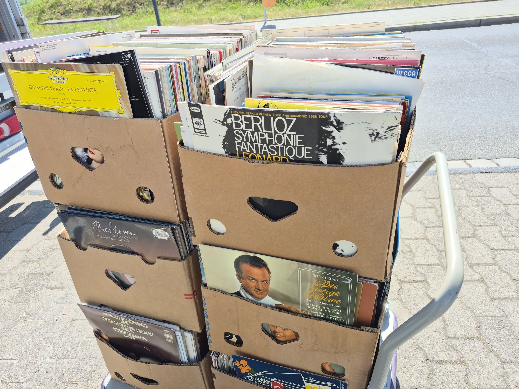 Vând Lot 200 Discuri Vinil colectia Deutsche Grammophon muzica clasica
