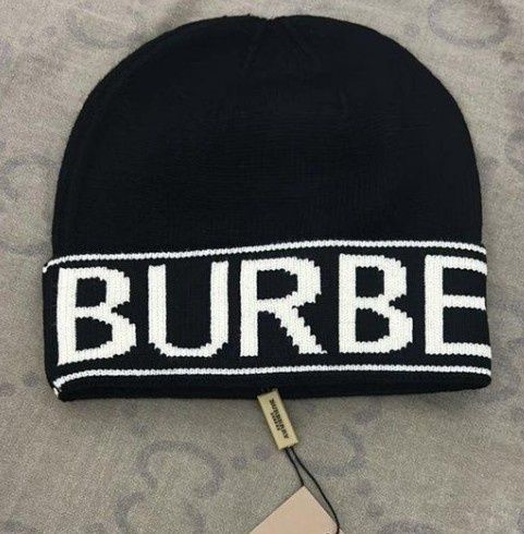 Продам шапку бербери