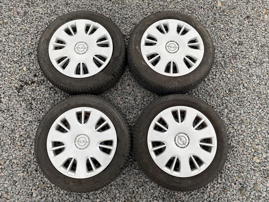 Jante Opel cu anvelope iarba Kleber 185/60 R15 cu profil 5-7 mm