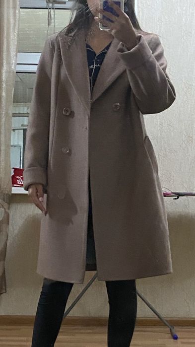 Продам пальто демисезонное
