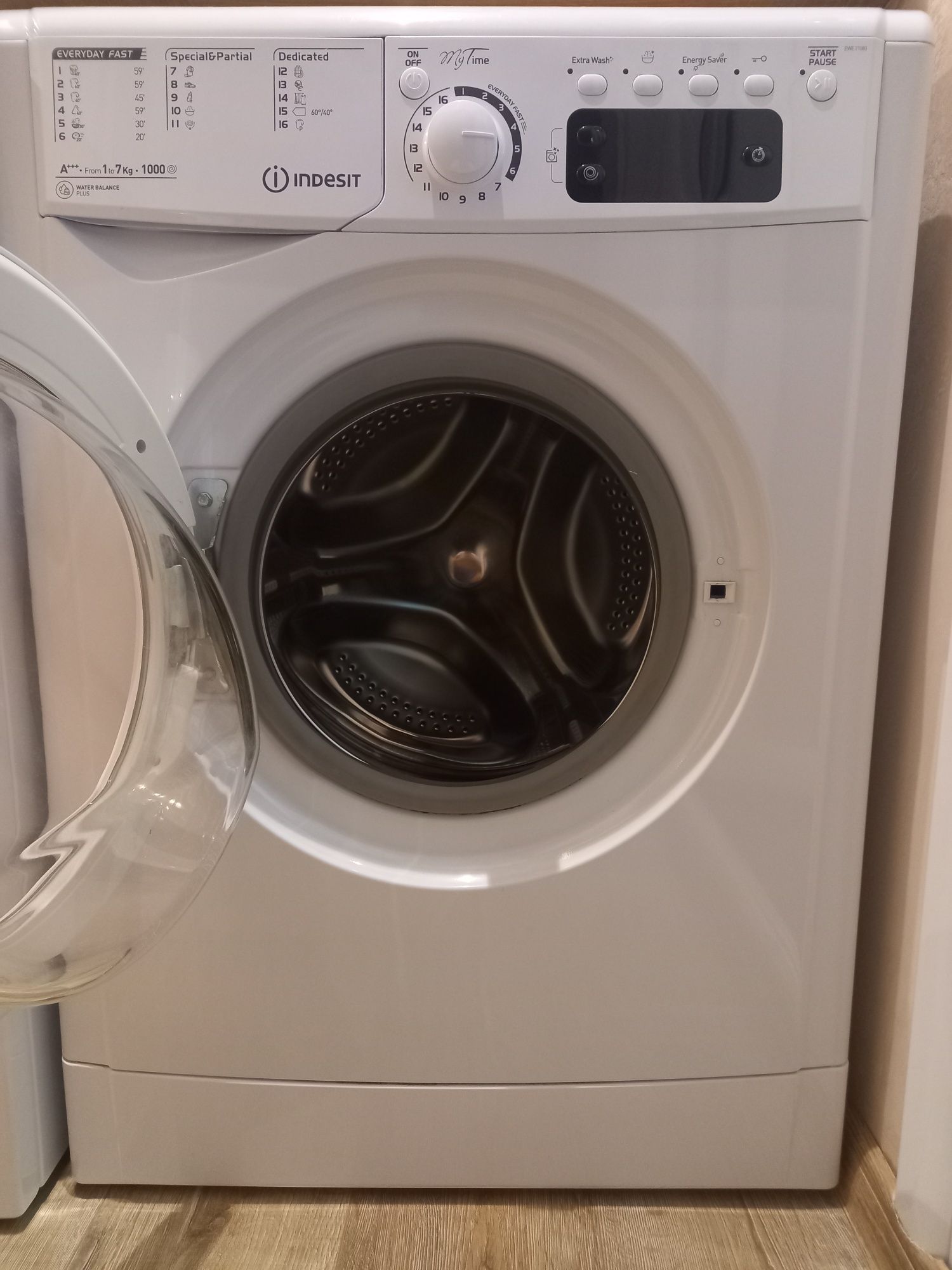 Пералня INDESIT EWE 71083 W
