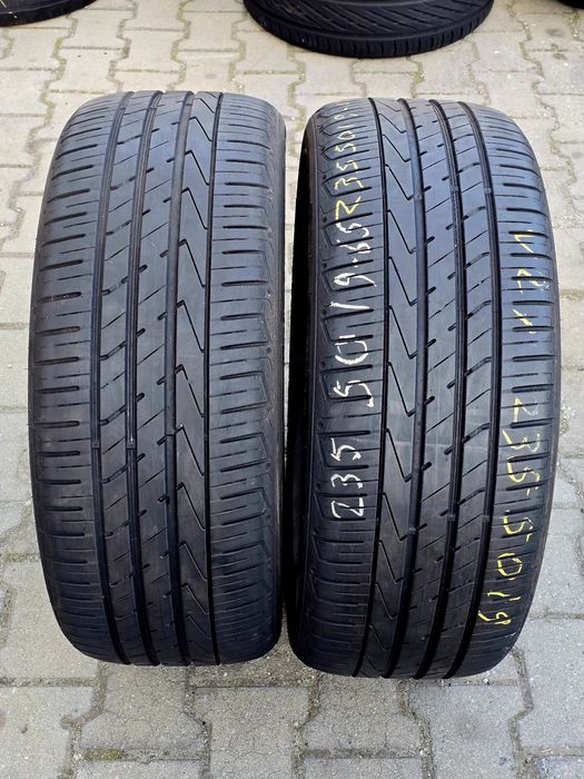 235 50 19 kumho    .