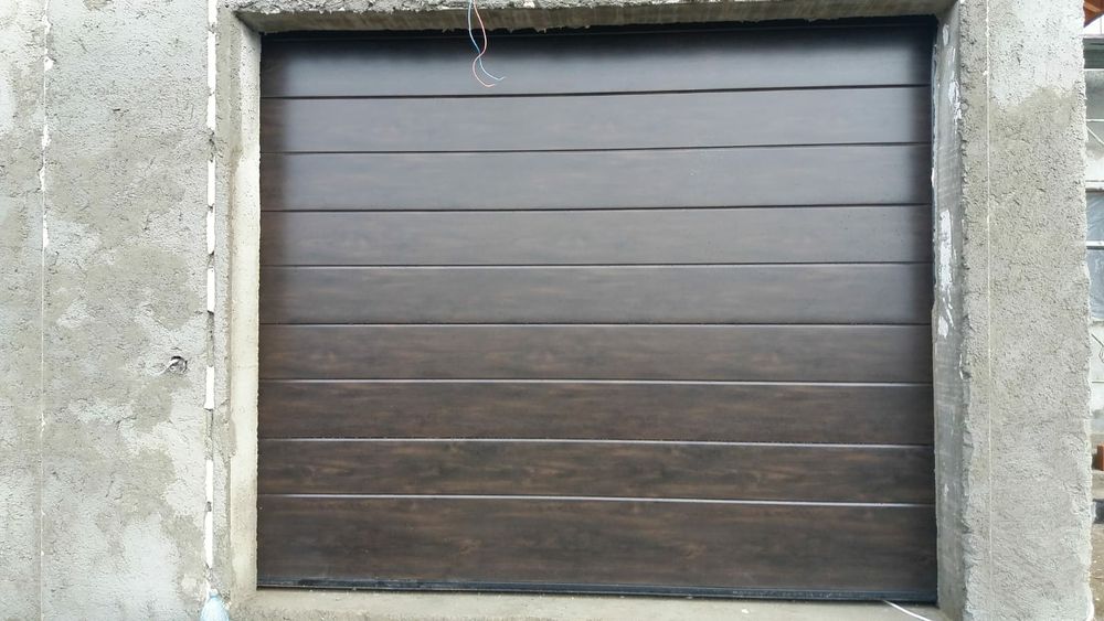 Usi pentru garaj
