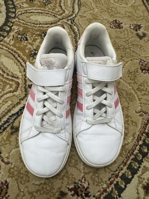 Детски маратонки Adidas за момичета