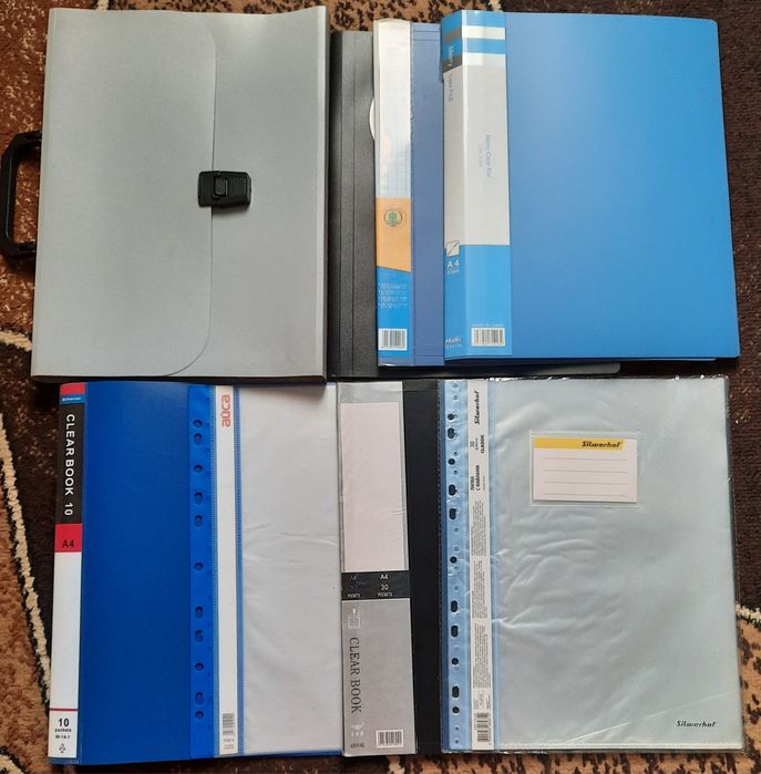 Папки канцелярские с файлами и без.