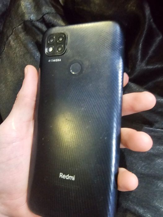 Продам телефон Редми 9.