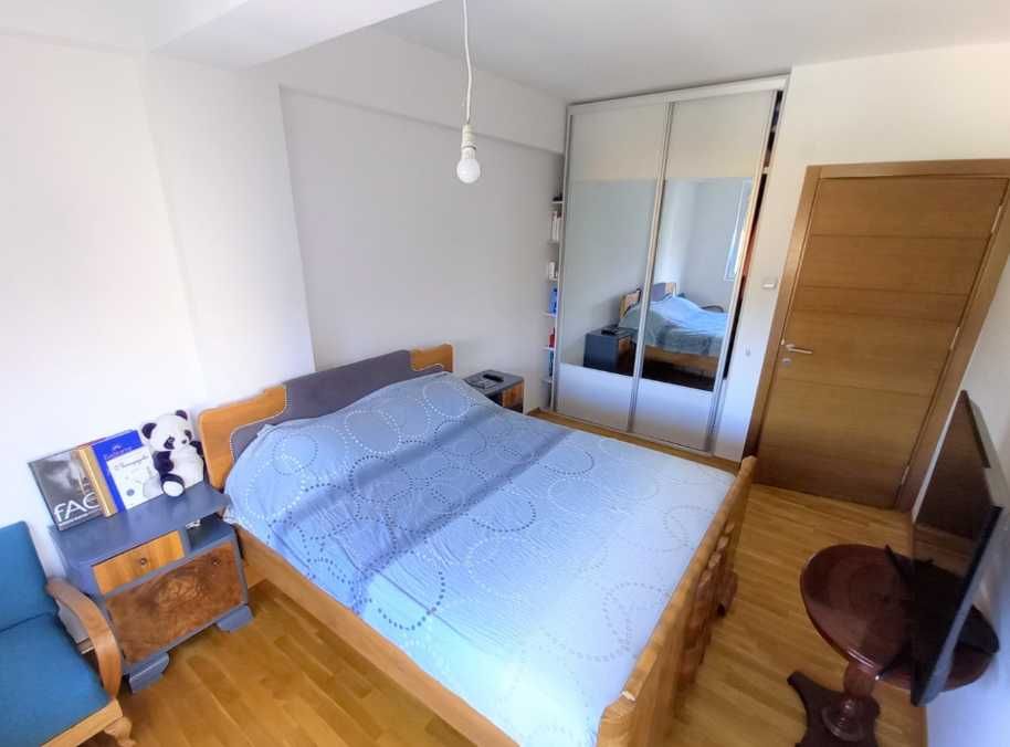 Дава се под наем Четиристаен апартамент в Пловдив, Център - 120 кв.м за 316.2 € - Снимка #1