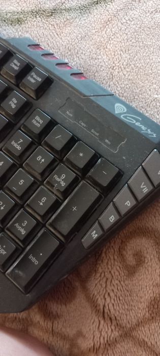 Vând set de gaming !