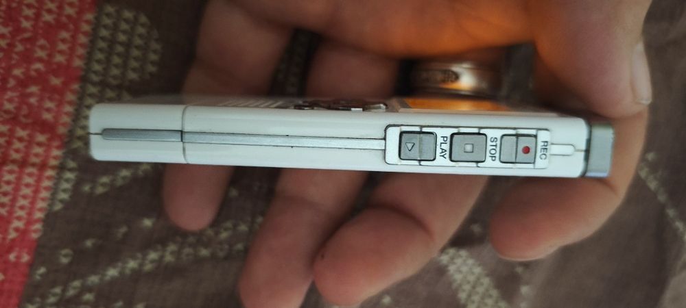 Диктофон olimpus ws-321m