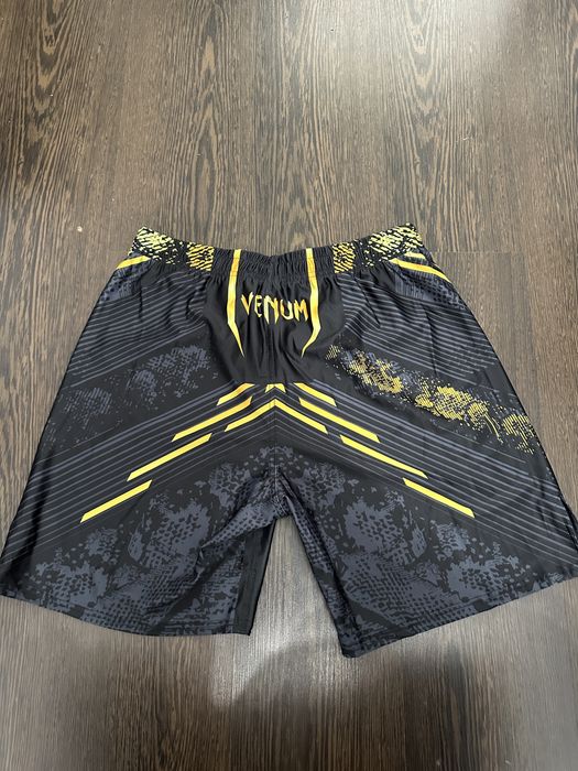 Training short MMA/Muay Thai/ Kickboxing