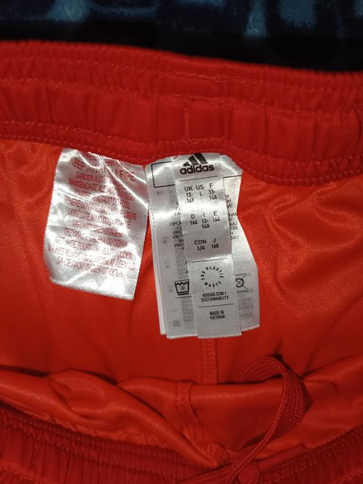 Къси панталони Adidas