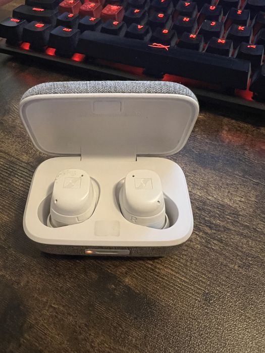 Casti Sennheiser momentum true wireless 3