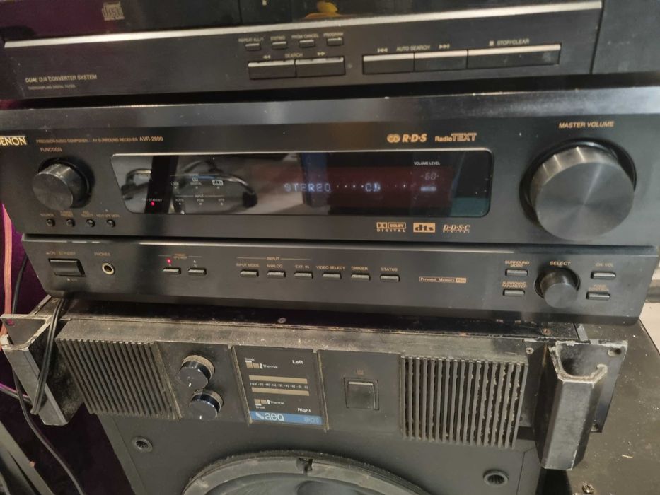 Amplificator Denon AVR-2800 JAPAN AV Surround Receiver (2000)