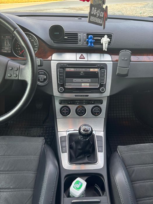 Vând Passat b6 4×4