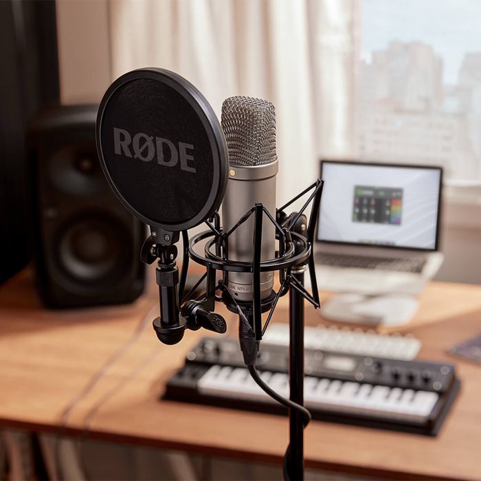 Audient id 14 - rode nt 1A продам аудиокарту + микрофон
