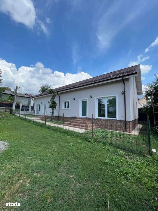 Apartament de inchiriat la casa