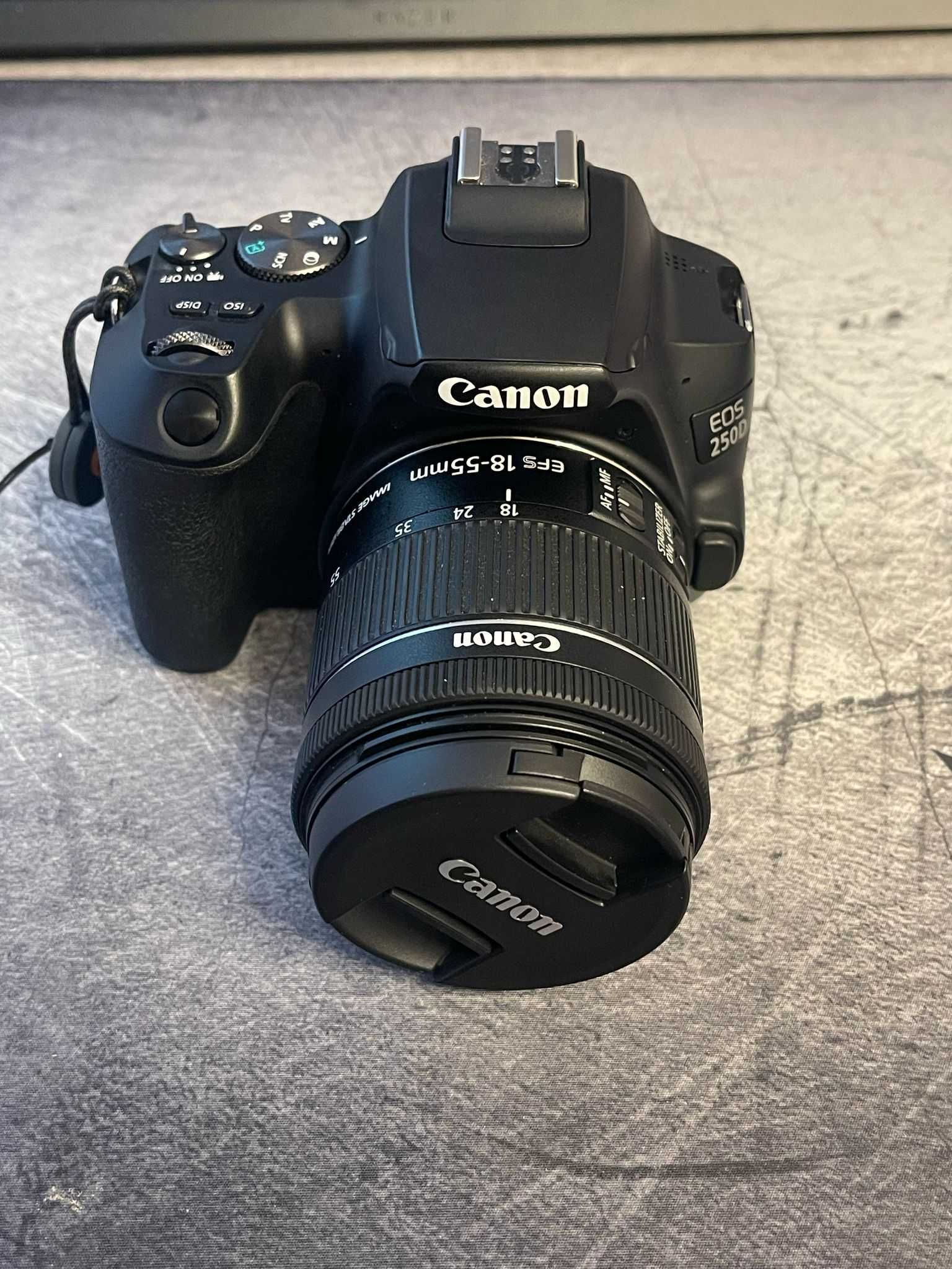 Canon 250D + obiectiv 18-55 f4-5.6 IS STM cu garantie