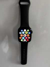 Apple Watch series 8