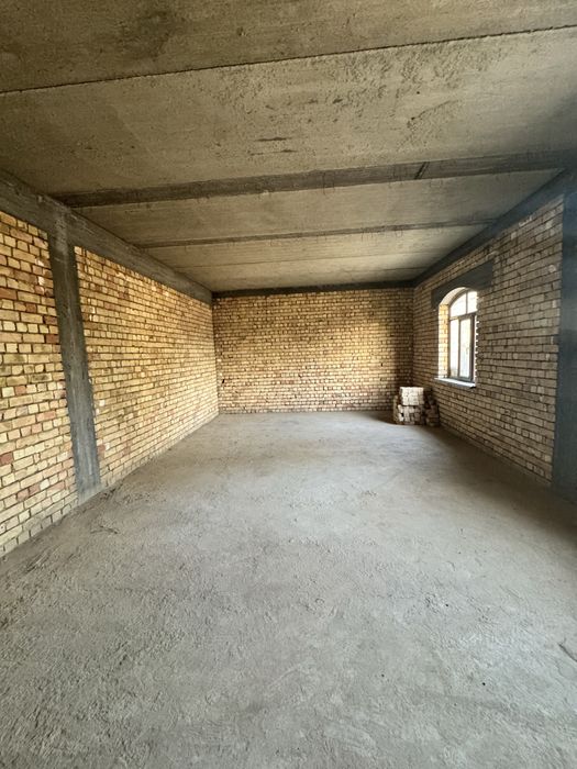 Продается дом 6 соток. 8 комнат. Бектемирский район. Ул Хусайн Байкаро