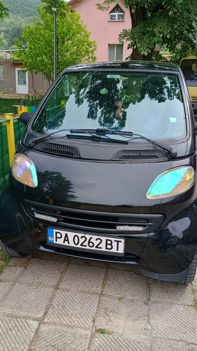 Смарт 2000г.автомобил