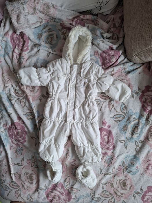 Ескимос, зимен гащеризон на baby GAP и mayoral