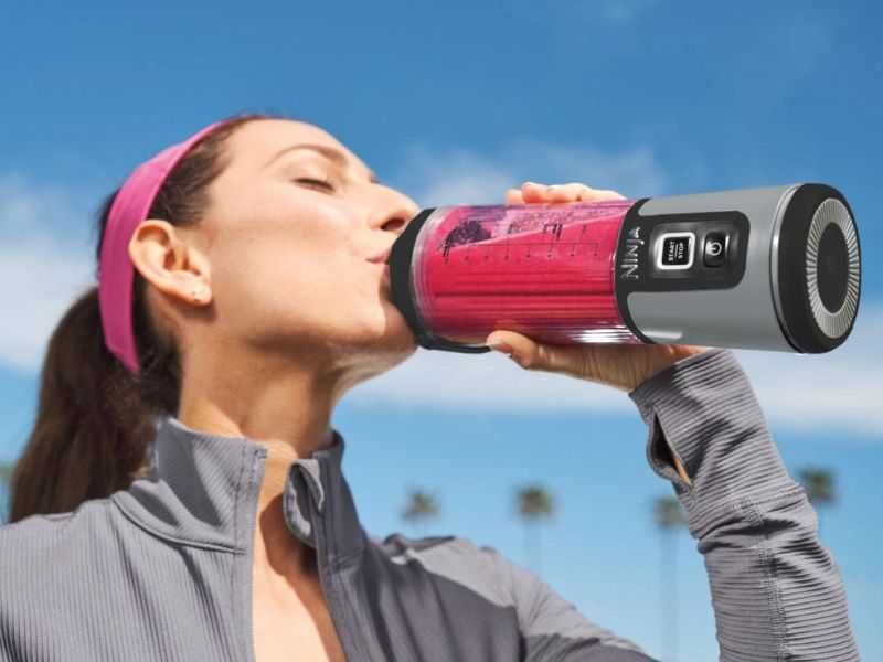 Преносим Мини Блендер Ninja Blast BC151EUBK – Компактен и Мощен