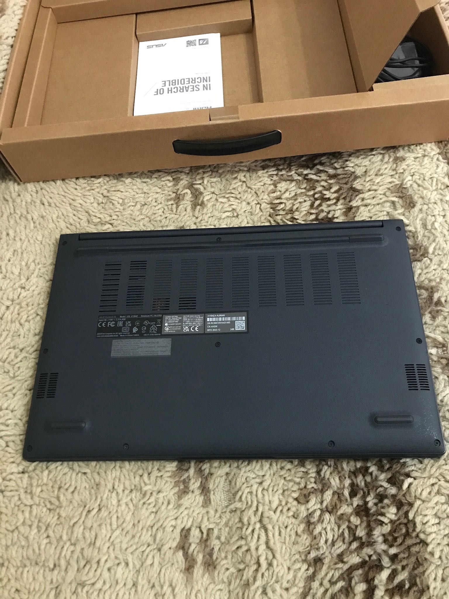 Laptop Asus Vivobook