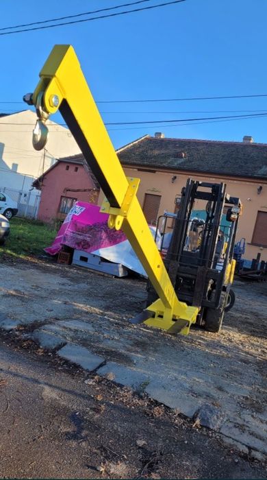 atasament brat macara telescopic lame furci manitou carlig merlo cat