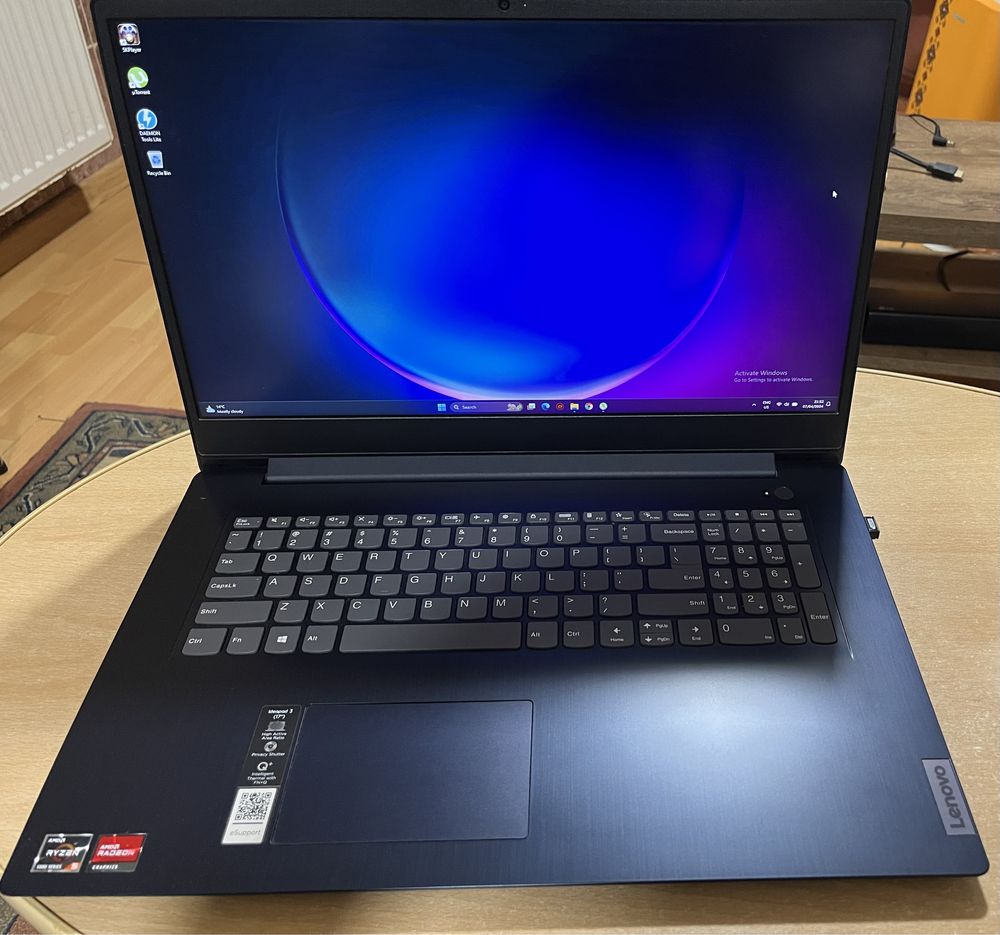 Laptop Lenovo IdeaPad 3 - 17’’