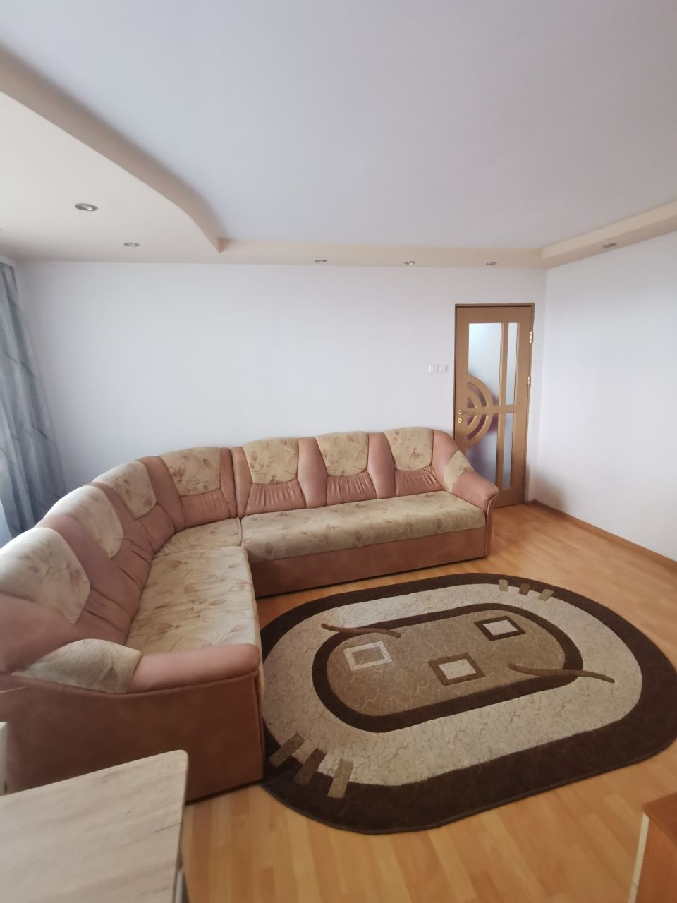 Apartament de închiriat