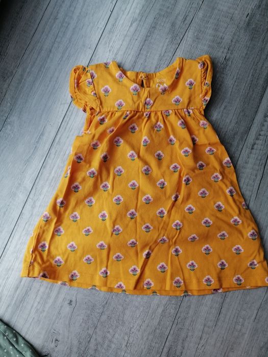 8 rochițe H&M mărimea 68