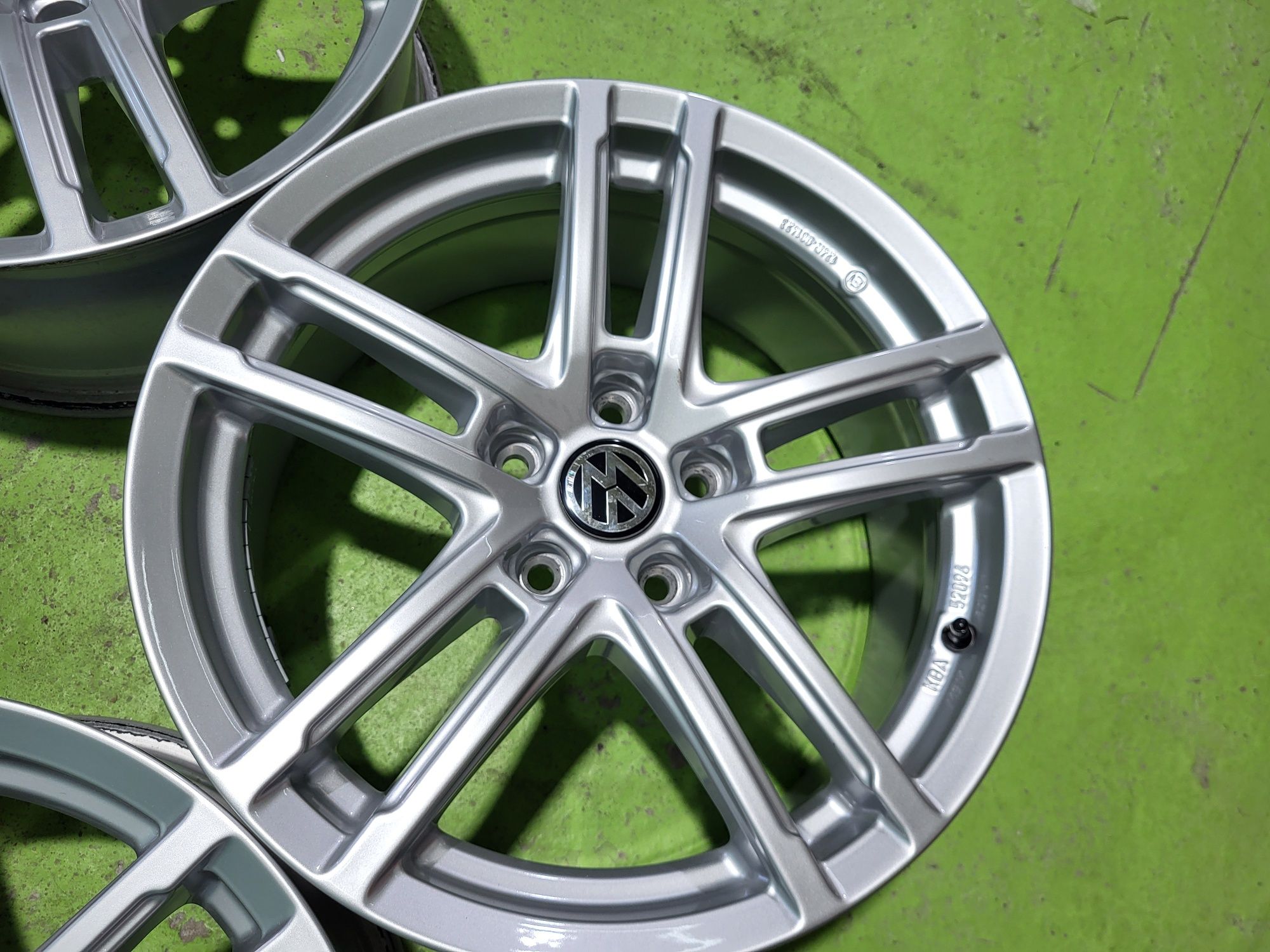 17 5x112 Vw Audi Skoda лети джанти 5х112