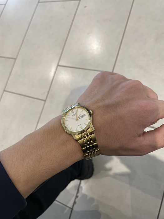 Продам часы Citizen